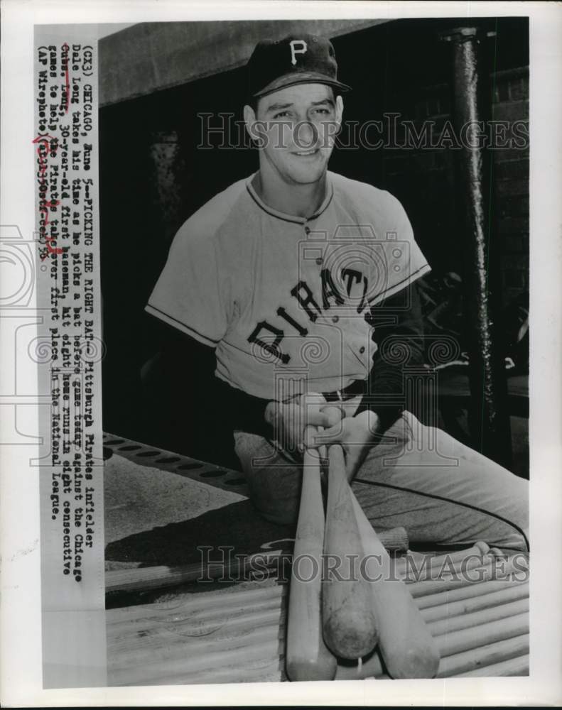 1956 Press Photo Pittsburgh Pirates Baseball Infielder Dale Long in Chicago- Historic Images