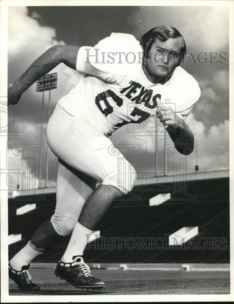 1975 Press Photo Will Wilcox, Texas Football Offensive Guard - hpx01935- Historic Images