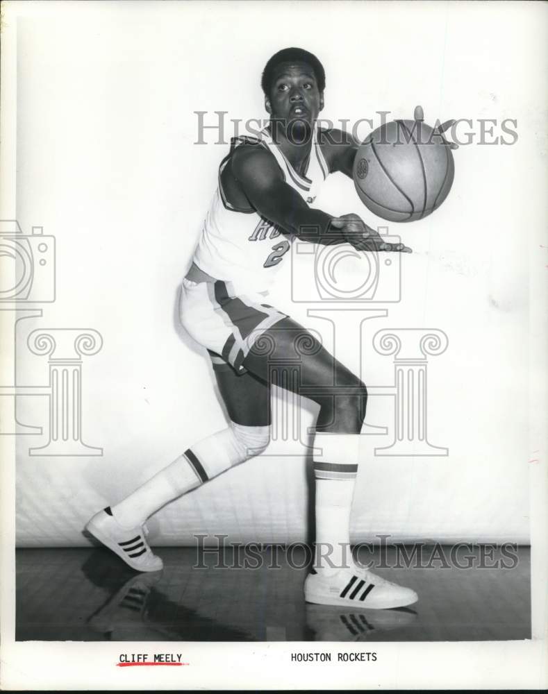 1972 Press Photo Cliff Meely, Houston Rockets Basketball - hpx02516- Historic Images