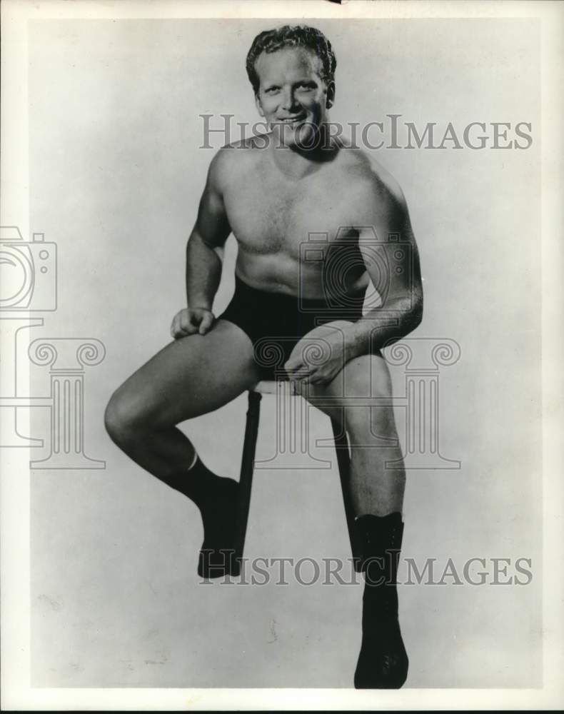 1967 Press Photo Wrestler Billy &quot;Red&quot; Lyons - hpx02531- Historic Images