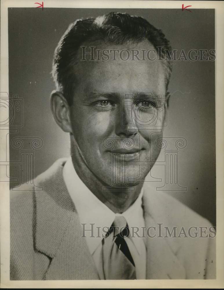 1965 Press Photo Charles B. (Bud) Wilkinson, Football - hpx02683- Historic Images