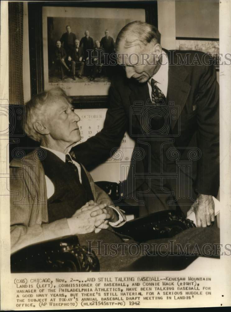 1942 Press Photo Kenesaw Mountain Landis, Connie Mack at Baseball Draft Meeting- Historic Images