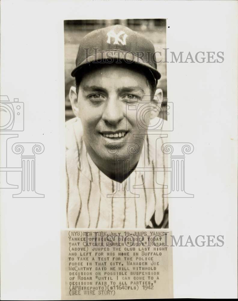 1942 Press Photo New York Yankees baseball catcher, Warren Rosar - hpx03397- Historic Images