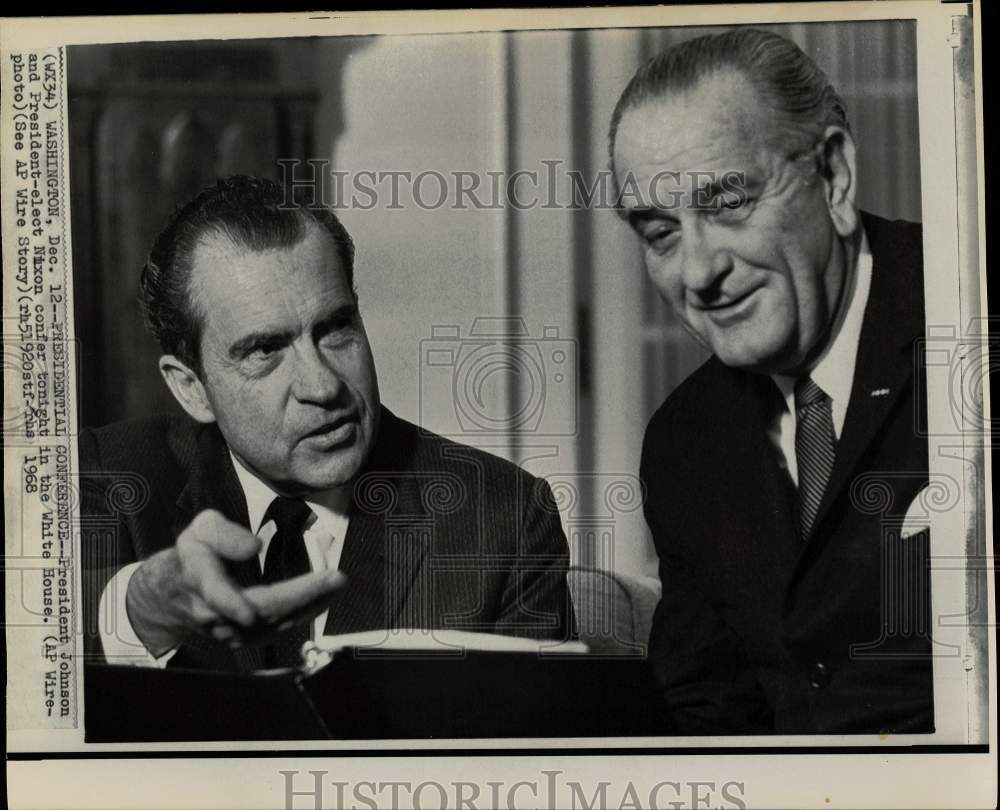 1968 Press Photo President-elect Richard Nixon talks with Pres. Johnson in D.C.- Historic Images