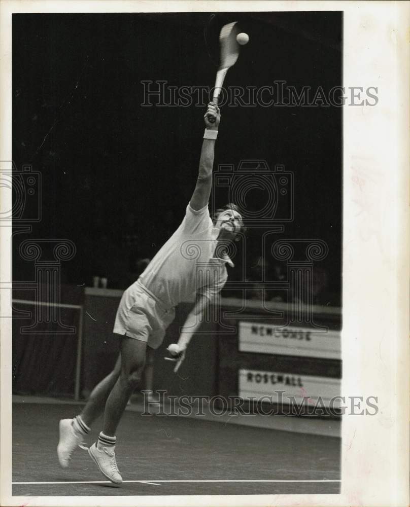 1971 Press Photo John Newcombe serves the ball during tennis match - hpx05071- Historic Images