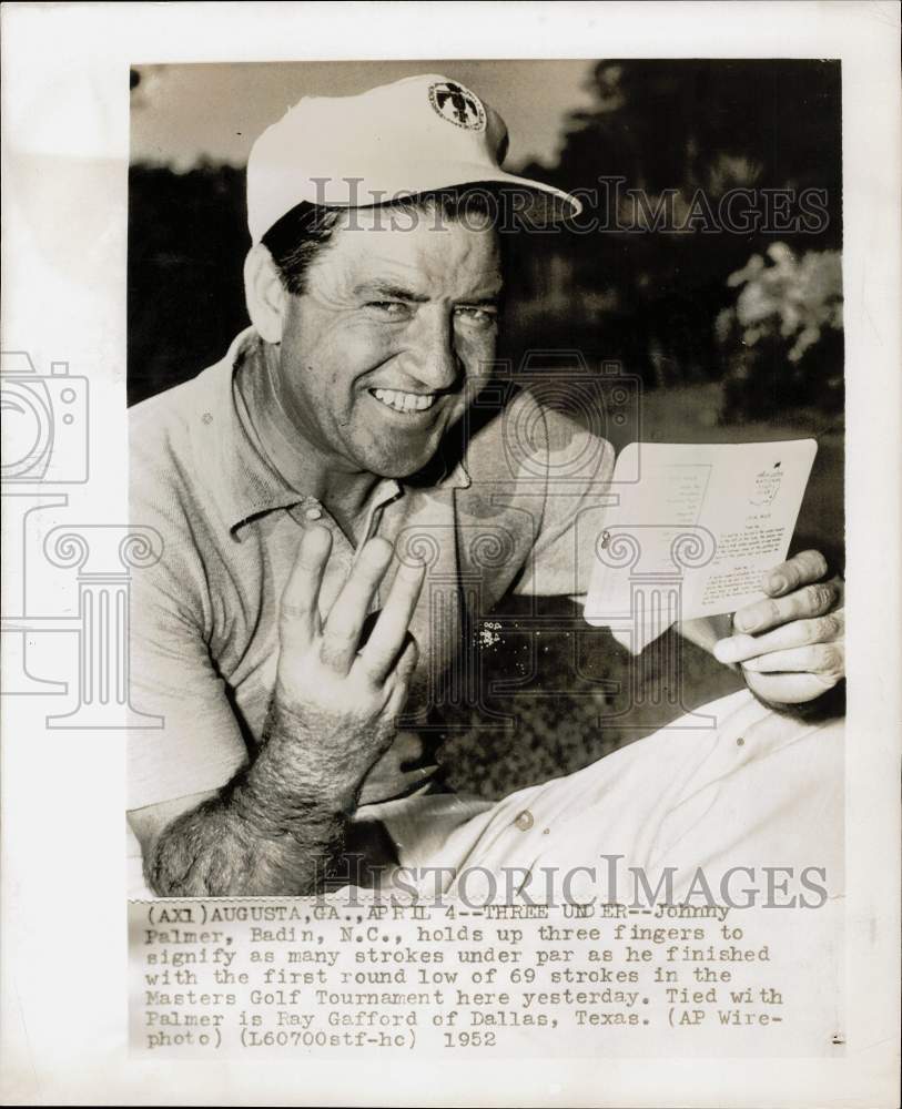 1952 Press Photo Golfer Johnny Palmer shows under par strokes at Augusta course- Historic Images