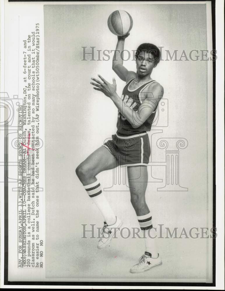 1975 Press Photo John Carroll High School basketball star Al Dutch - hpx07697- Historic Images