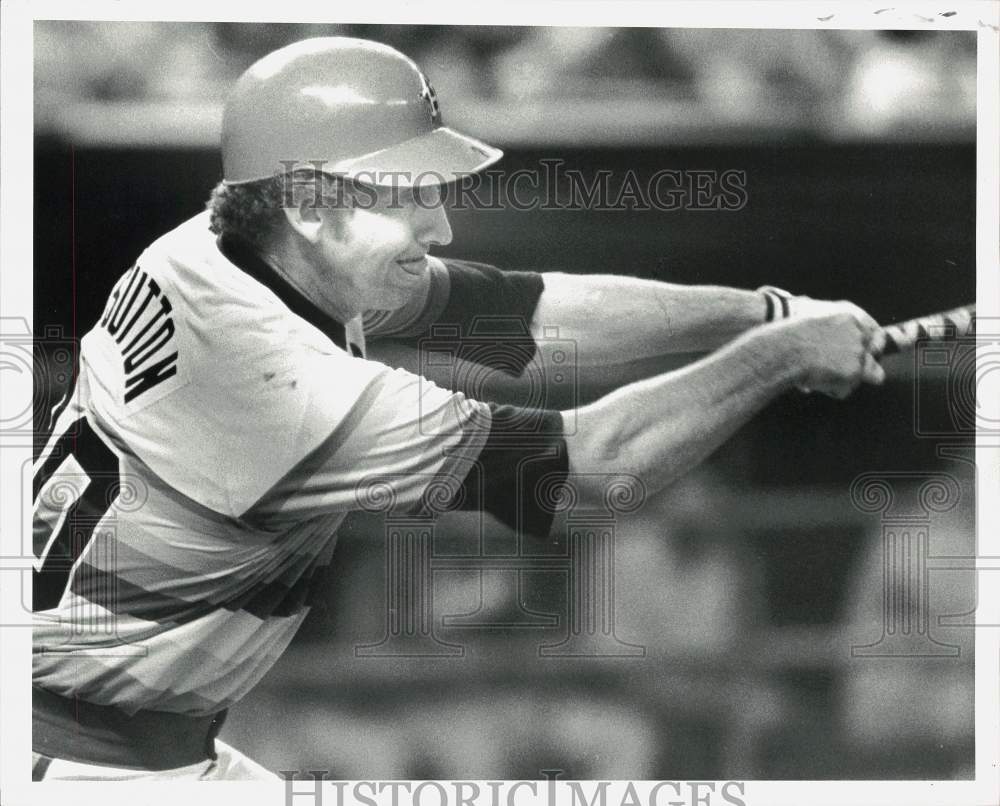 1981 Press Photo Astros baseball player Don Sutton in action at the Astrodome- Historic Images