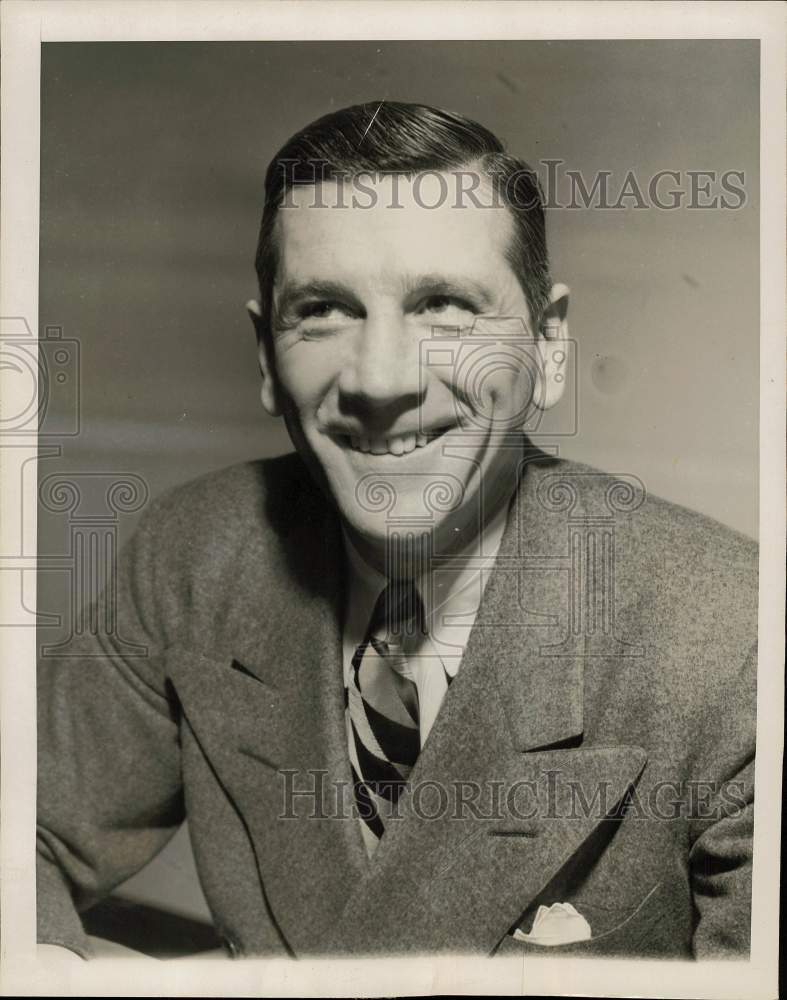 1943 Press Photo Former Notre Dame football star Elmer Layden - hpx08226- Historic Images