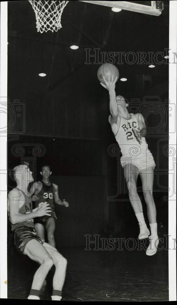 1958 Press Photo Rice University basketball player Don Lance jumps to score- Historic Images