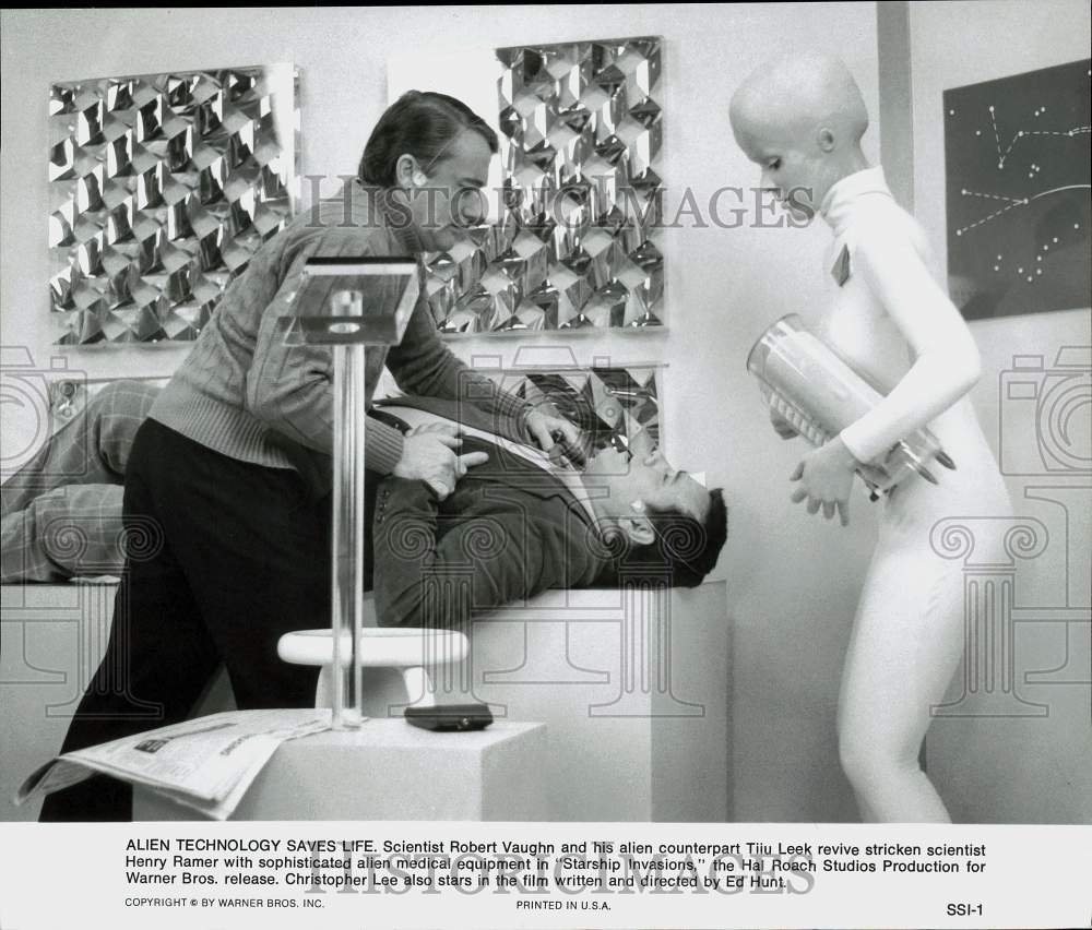 Press Photo Robert Vaughn in scene from "Starship Invasions." - hpx10158