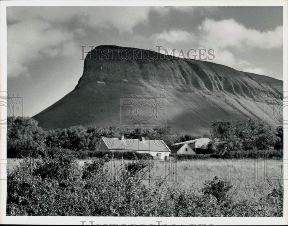 1959 Press Photo Benbulben, Rock Formation in Dartry Mountains, Ireland- Historic Images