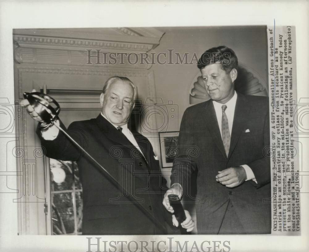 1962 Press Photo Alfons Gorbach presents cutlass to President Kennedy in D.C.- Historic Images