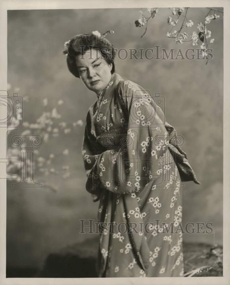 1956 Press Photo Lucille Browning stars as Suzuki in &quot;Madame Butterfly.&quot;- Historic Images