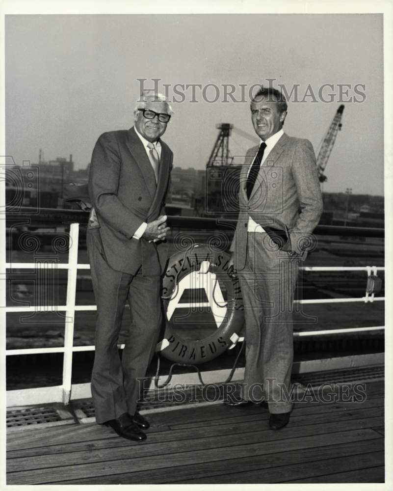 1980 Press Photo Cary Grant, actor, poses with Jean Claude Potier. - hpx14308- Historic Images