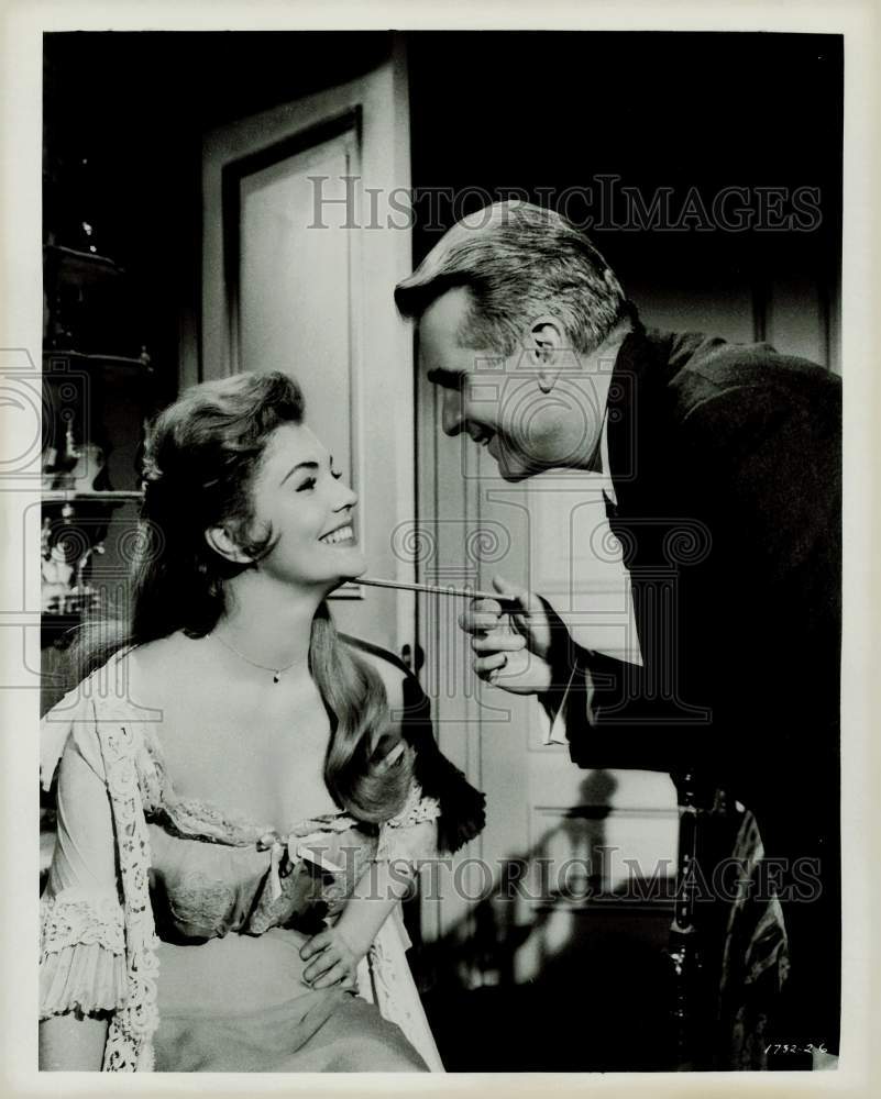 1959 Press Photo Claire Kelly and Kent Smith in film scene. - hpx15345- Historic Images