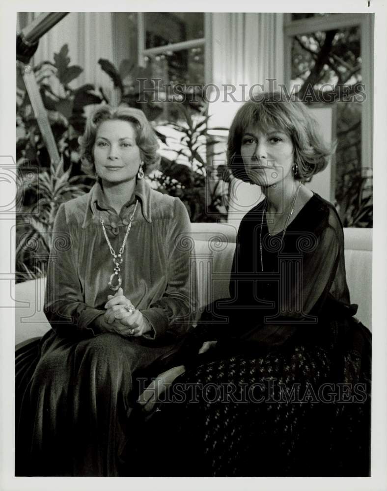 Press Photo Princess Grace and Lee Grant appear on NBC&#39;s &quot;The Big Event.&quot;- Historic Images