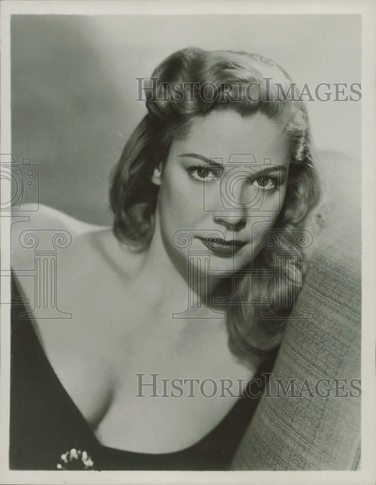 1955 Press Photo Gale Sherwood stars in &quot;The Desert Song.&quot; - hpx16477- Historic Images