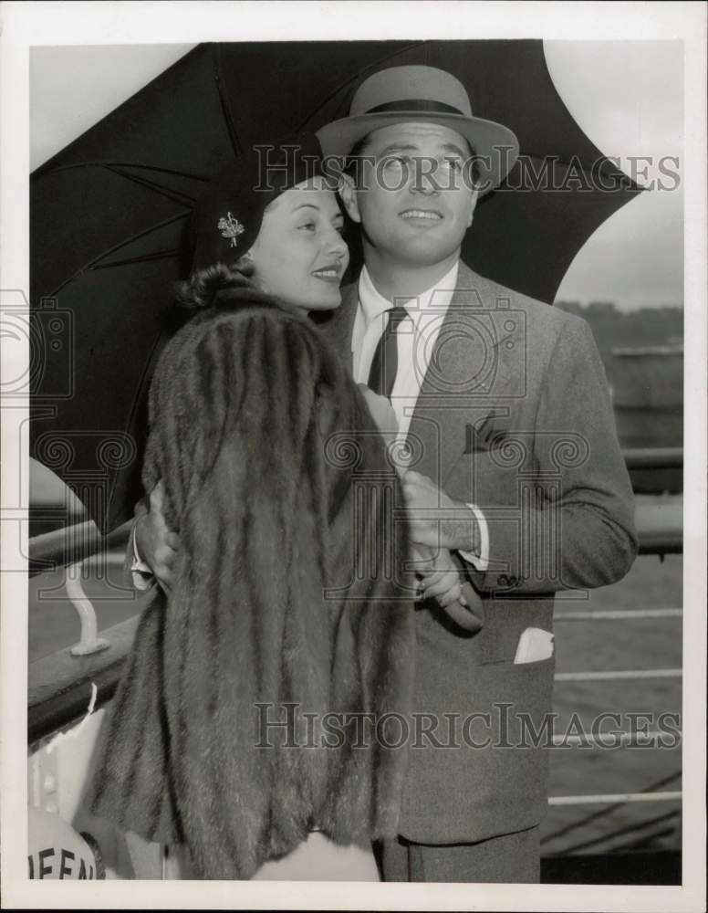 1948 Press Photo Singer Tony Martin and his wife dancer Cyd Charisse, New York- Historic Images