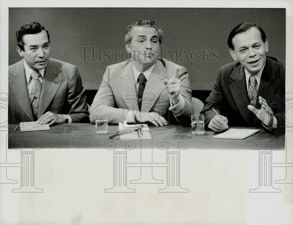 1973 Press Photo Herman Badillo and other mayoral candidates with press in NYC- Historic Images