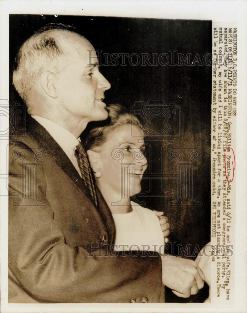 1967 Press Photo Senator and Mrs. William Proxmire at congressional party.- Historic Images