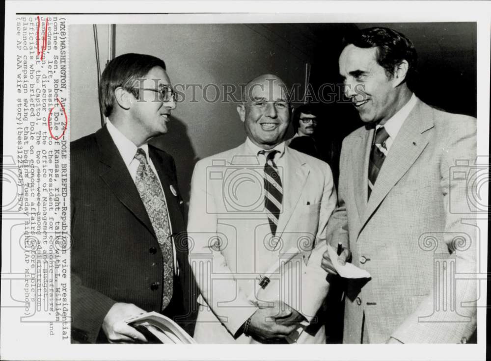 1976 Press Photo Senator Robert Dole with L. William Siedman and James Lynn- Historic Images