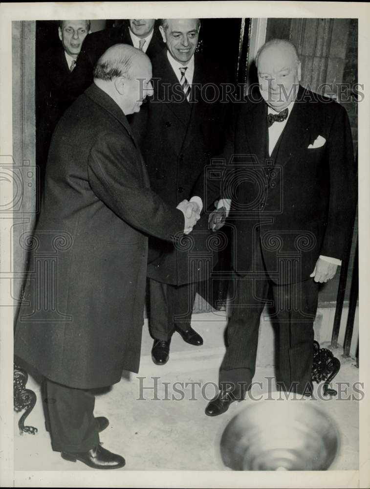 1955 Press Photo Sir Winston Churchill &amp; Italian Premier Mario Scelba in London- Historic Images