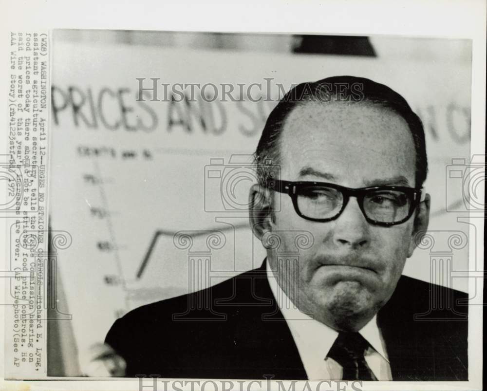 1972 Press Photo Richard Lyng speaks at Price Commission hearing in Washington- Historic Images