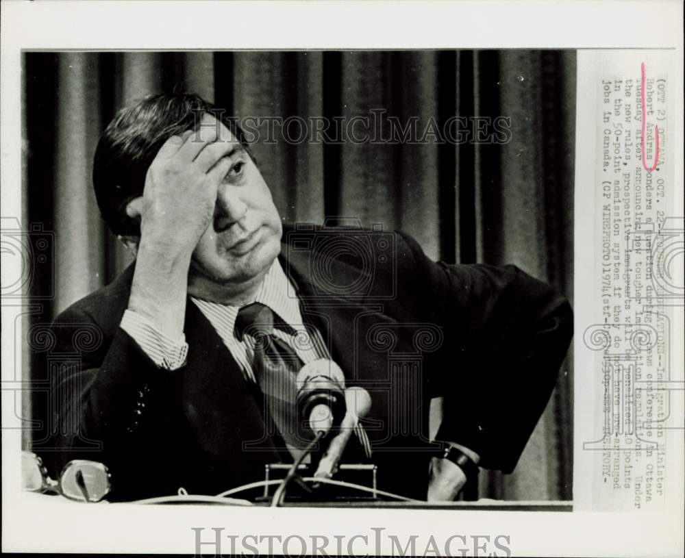1974 Press Photo Immigration Minister Robert Andras at news conference in Ottawa- Historic Images
