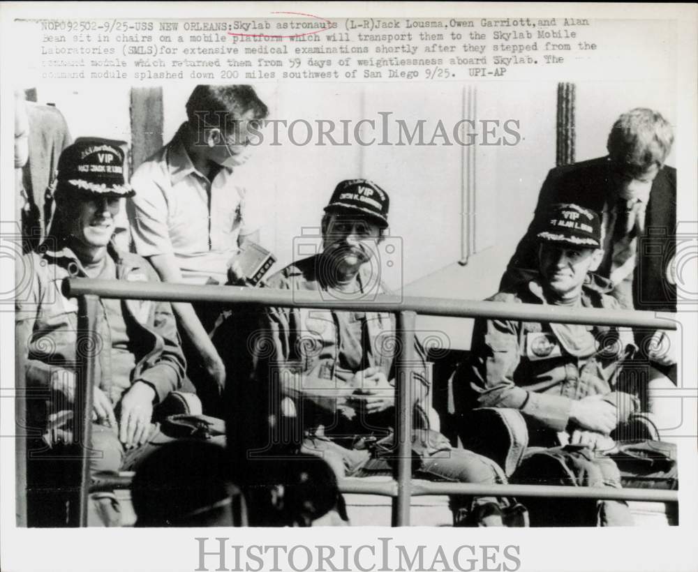 Press Photo Skylab astronauts with medical personnel aboard USS New Orleans- Historic Images