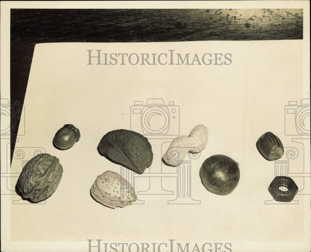 Press Photo Various nuts - kfa27787- Historic Images