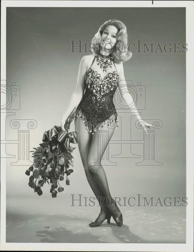 1968 Press Photo TV Star Linda Bennett - kfp07364- Historic Images