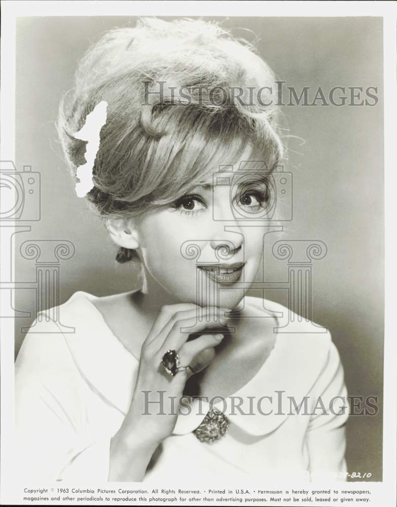 1963 Press Photo Actress Edie Adams - kfp09576- Historic Images