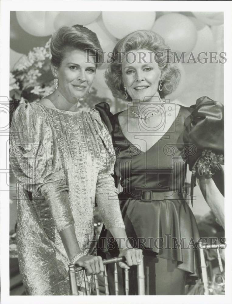 Press Photo Actors Candice Bergen, Frances Bergen in &quot;Hollywood Wives&quot;- Historic Images