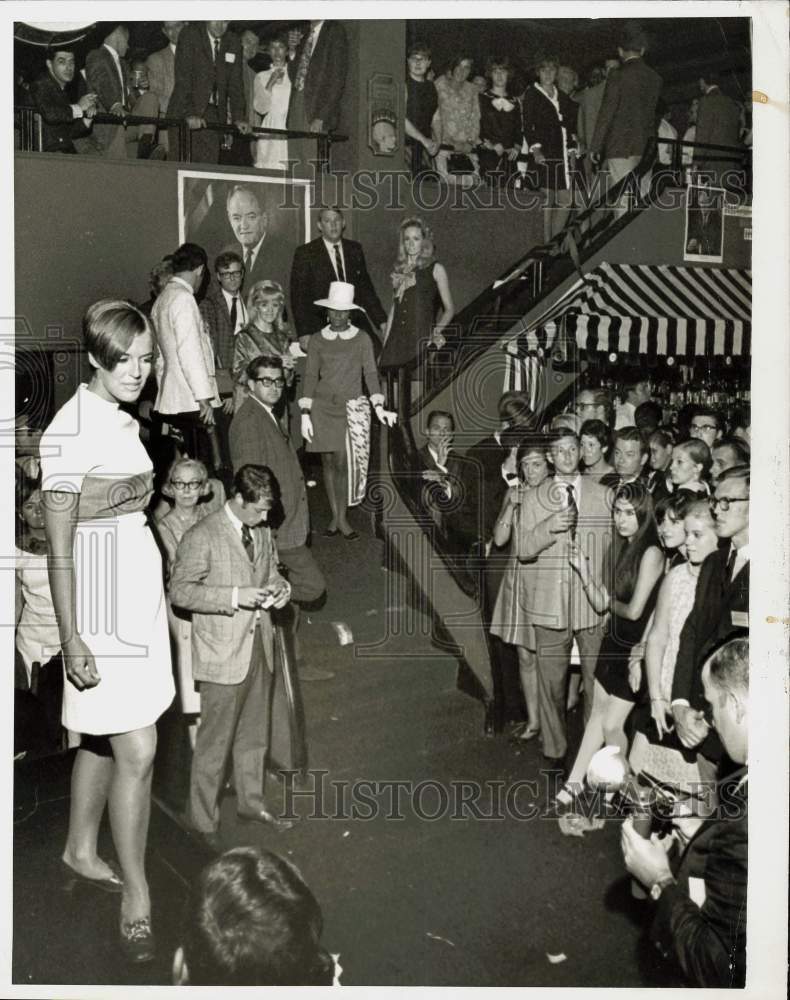 1968 Press Photo Horatio Club Attendees Watch Fashion Show, Washington- Historic Images