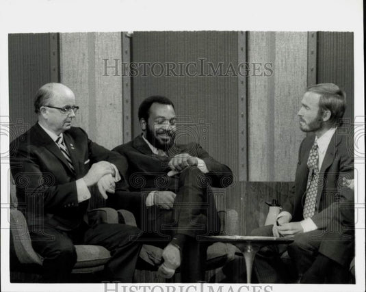 1970 Press Photo Dick Cavett, Lester Maddox & Jim Brown in New York - kfx02063- Historic Images