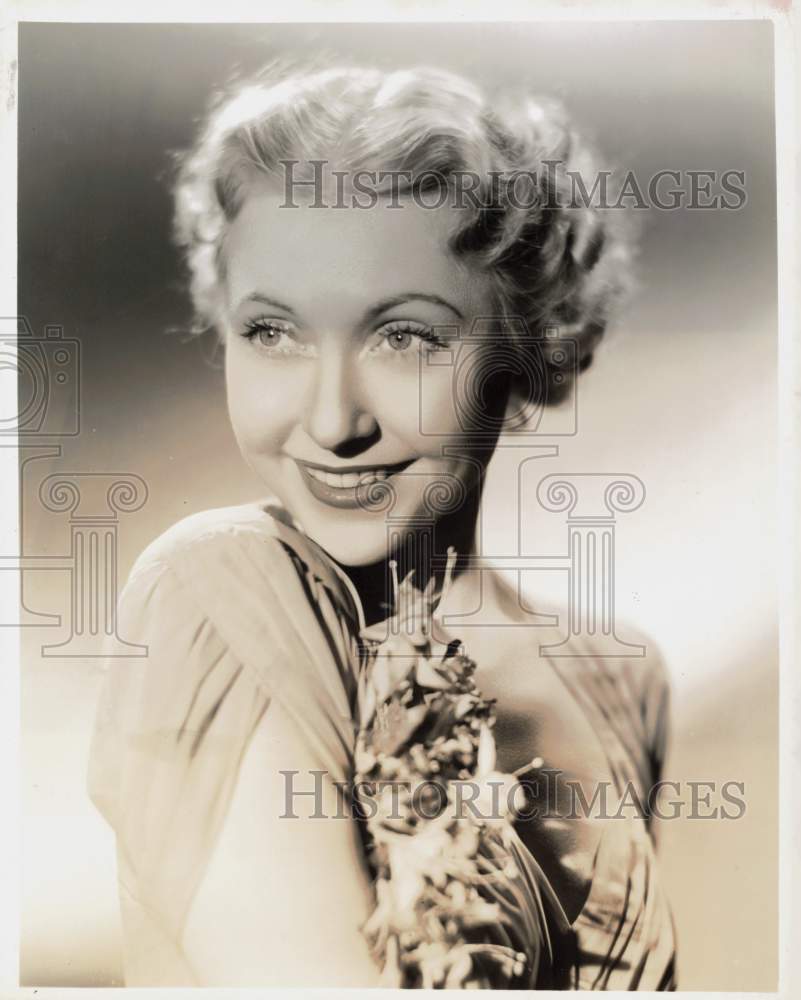 1942 Press Photo "Lonely Women" Radio Program Actress Nanette Sargent- Historic Images