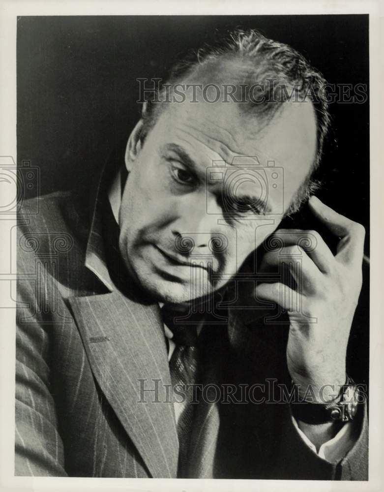 1968 Press Photo Actor Richard Kiley in ABC TV Series "Garrison's Gorillas"- Historic Images