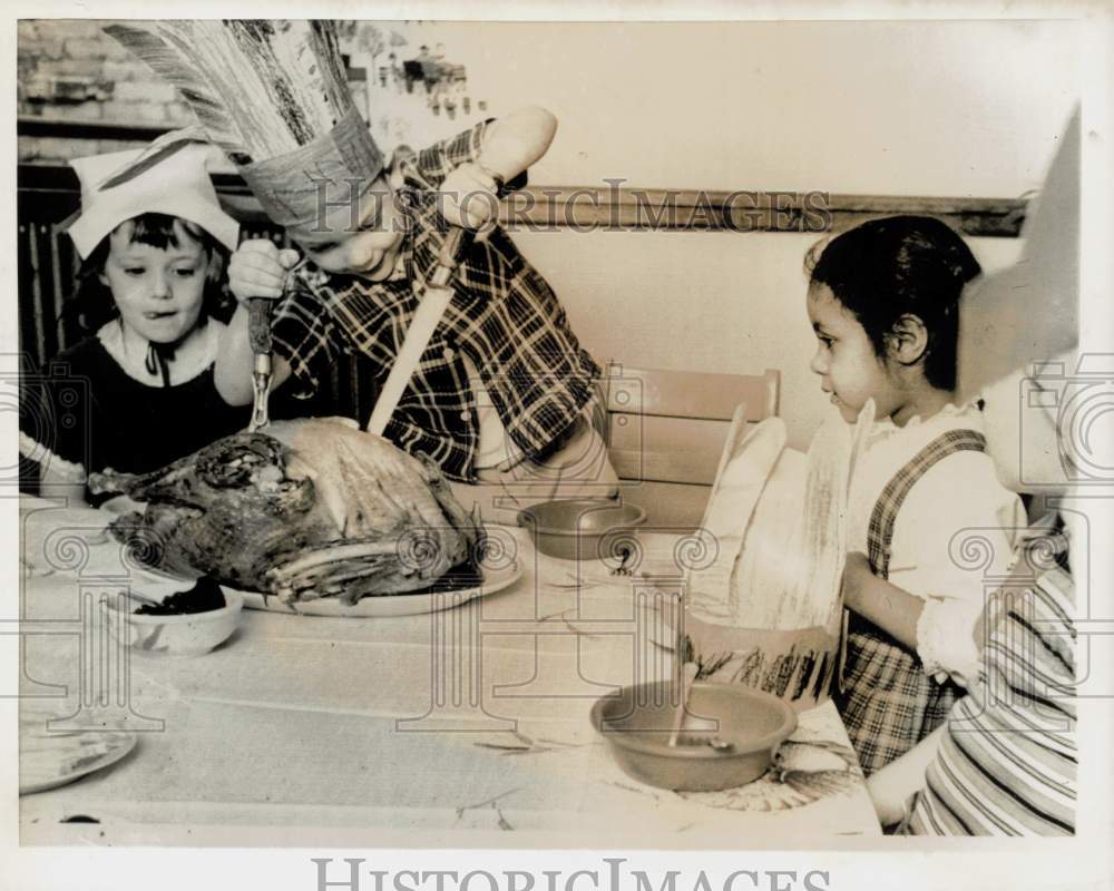 1963 Press Photo Morgan Memorial Students Billy Rios &amp; Helen Hunter, Boston- Historic Images