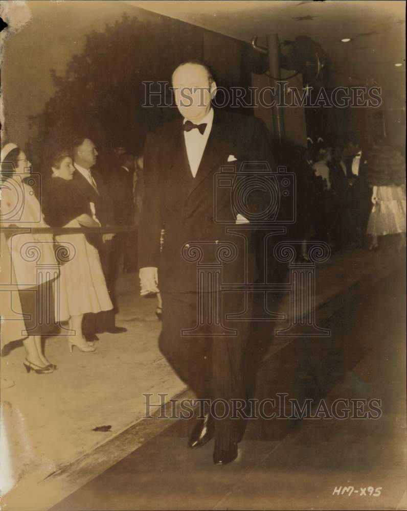 Press Photo Victor Saville at premiere of &quot;The High and The Mighty&quot; in Hollywood- Historic Images