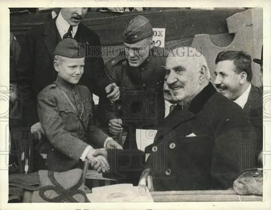 1919 Press Photo Young Warren Pershing shakes hands with King Nicholas in Paris- Historic Images