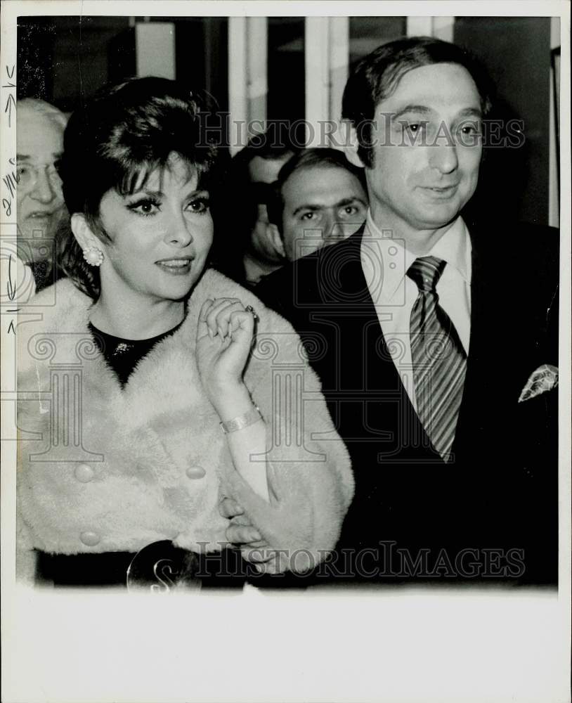 1969 Press Photo Actress Gina Lollogrigida, Realtor George F. Kaufman to Wed, NY- Historic Images