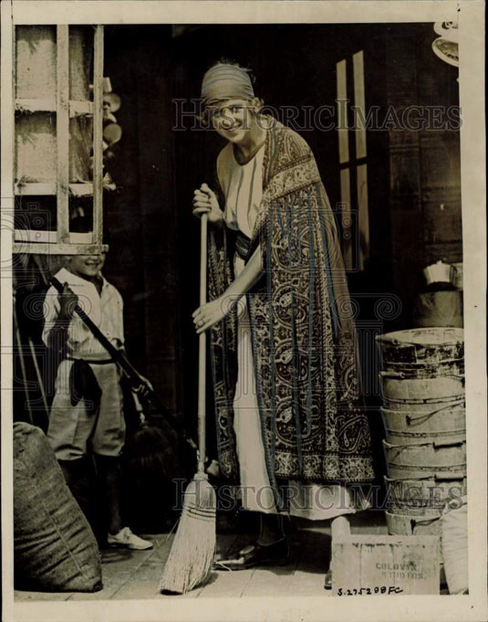1921 Press Photo Woman & Young Boy Sweeping at Goldwyn Studios - kfx38618- Historic Images