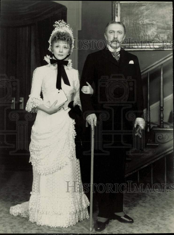 1966 Press Photo Dorothy Stickney and Howard Lindsay star in &quot;Life With Father&quot;- Historic Images