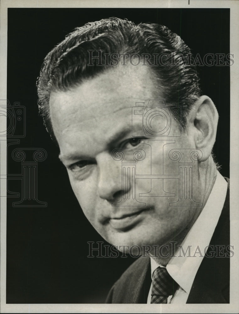 Press Photo NBC News Correspondent David Brinkley - lfx03381- Historic Images