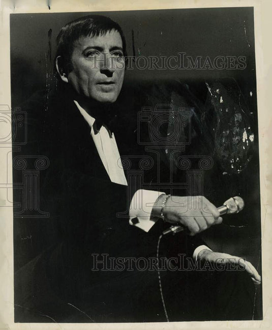 1973 Press Photo Singer Tony Bennett on Television's "Tony and Lena" Special- Historic Images