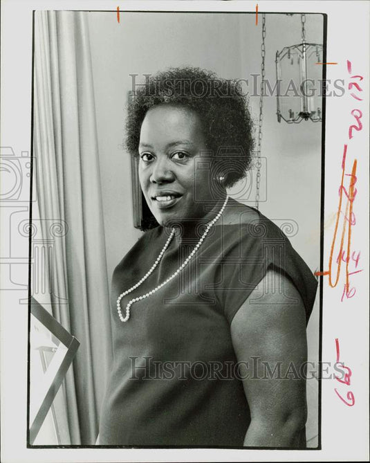 1985 Press Photo Registered Nurse, Catherine Crumbs - lra10250- Historic Images
