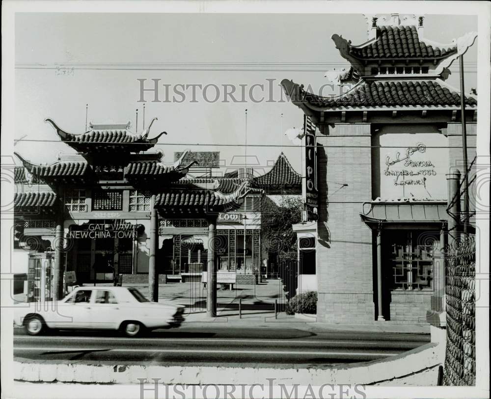 1965 Press Photo An exterior view of Gateway New China Town - lra13918- Historic Images