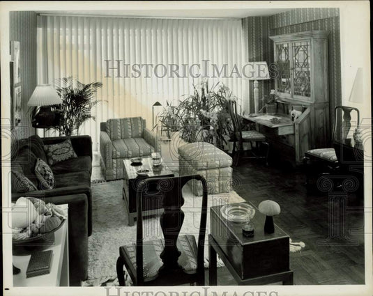 1974 Press Photo Remy Chatain's New York Living Room - lra19287- Historic Images
