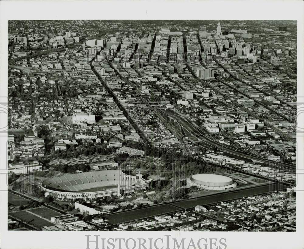 Press Photo Los Angeles Memorial Sports Arena &amp; Coliseum, Aerial View- Historic Images